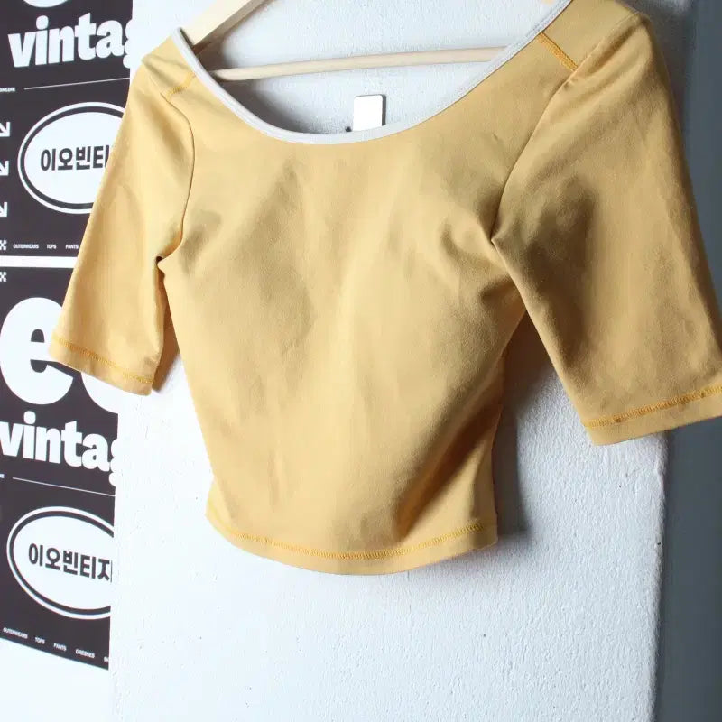 [BUNJANG] XEXYMIX Functional Cropped T-Shirt Yellow / W(S-M) 젝시미스 반팔 티셔츠 기능성 크롭 노랑-H34234
