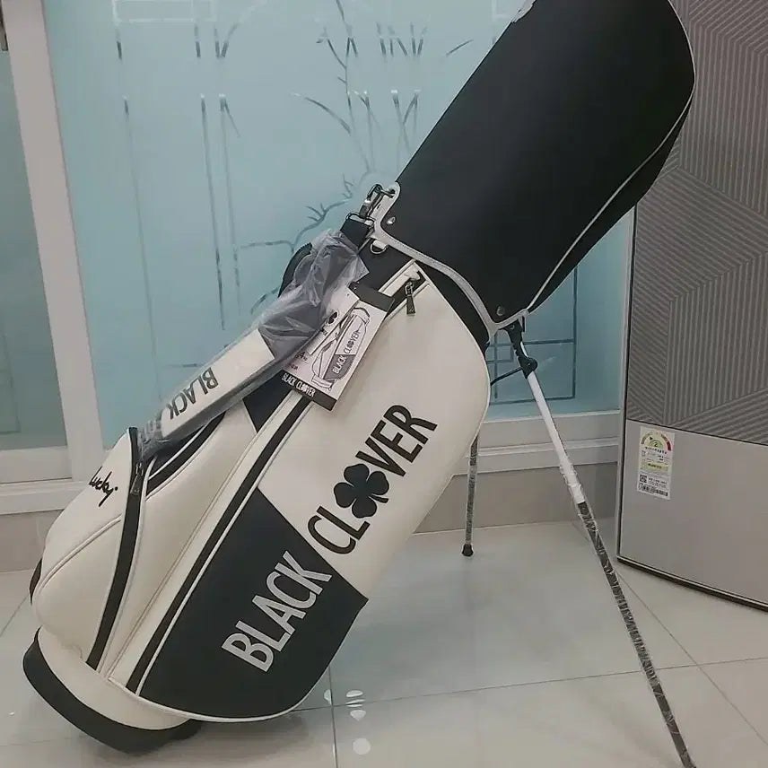 [BUNJANG] Black Clover Stand Golf Bag White/Black / 블랙클로버 스탠드 골프백 흰색/검정