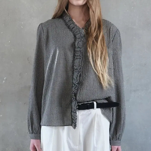 [BUNJANG] Demely French Check Curly Blouse / 드멜리 프렌치 체크 컬리 블라우스
