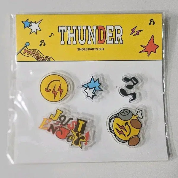 [BUNJANG] ATEEZ THUNDER Popup Lucky Draw Shoe Parts Set / 에이티즈 썬더 팝업 MD 굿즈 슈즈 파츠 크록스 파츠