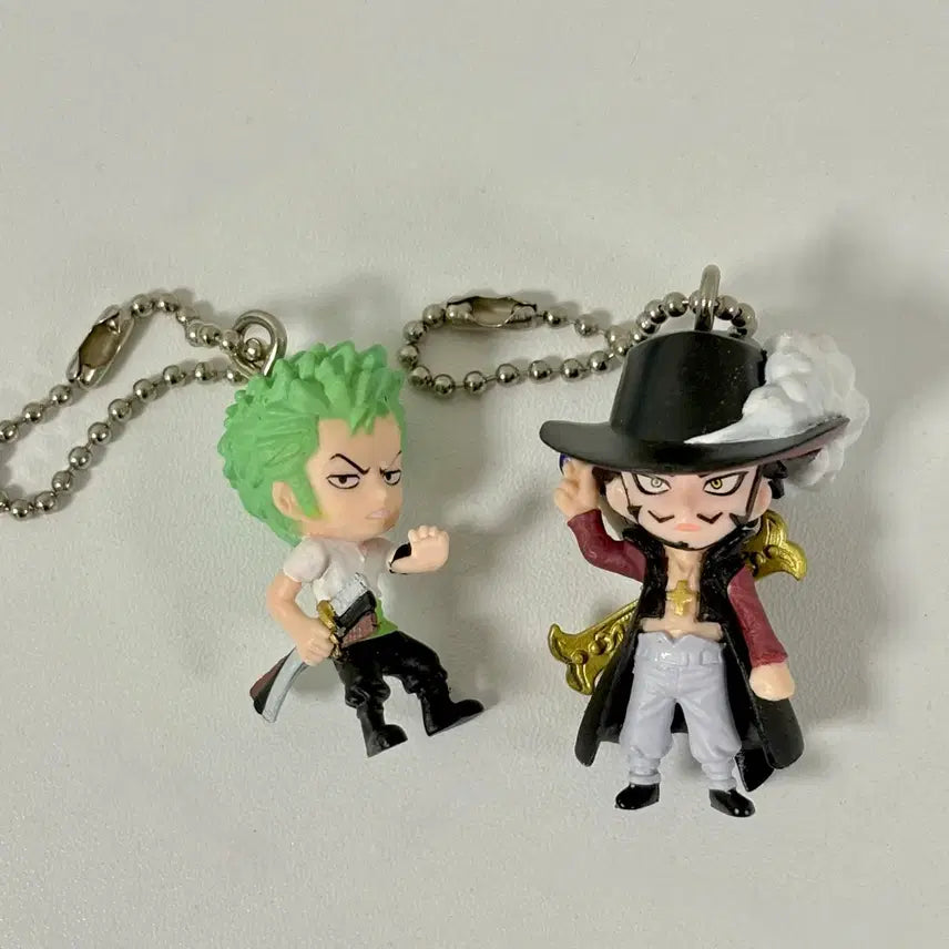 [BUNJANG] One Piece Classic Keychains Zoro Mihawk Set / 원피스 고전 키링 조로 미호크