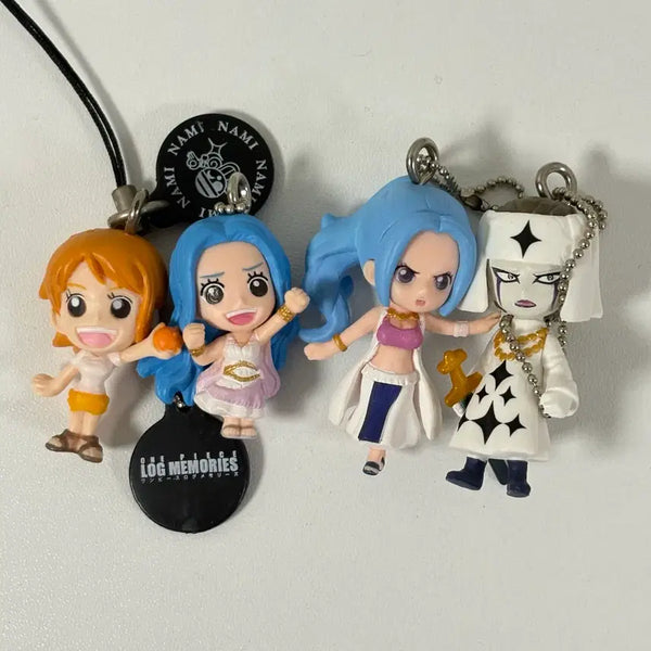 [BUNJANG] One Piece Classic Keychains Nami, Vivi, Perona Set / 원피스 고전 키링 나미 비비 페루