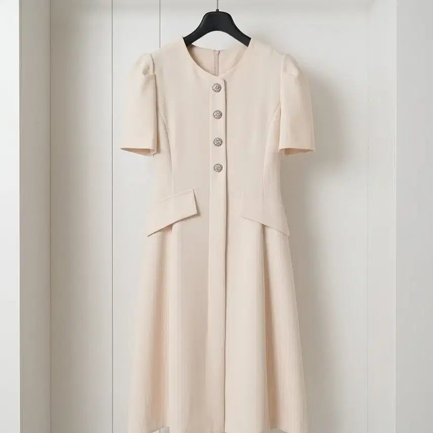 [BUNJANG] A-Line Dress with Jewel Buttons / A라인 쥬얼리버튼 원피스