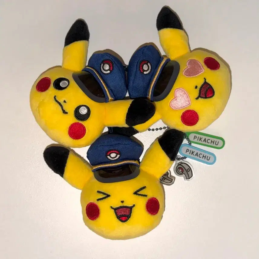 [BUNJANG] Pokemon Official Station Pikachu Busan Limited Edition Keyring Set (3 Types) / 포켓몬스터 역장 피카츄 부산 한정 키링 3종 일괄