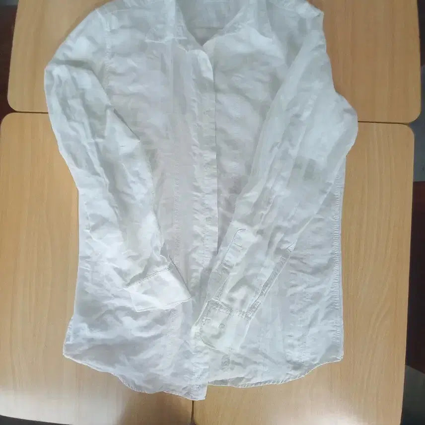 [BUNJANG] Calvin Klein White Shirt with Subtle Pattern / 캘빈클라인 흰색 셔츠
