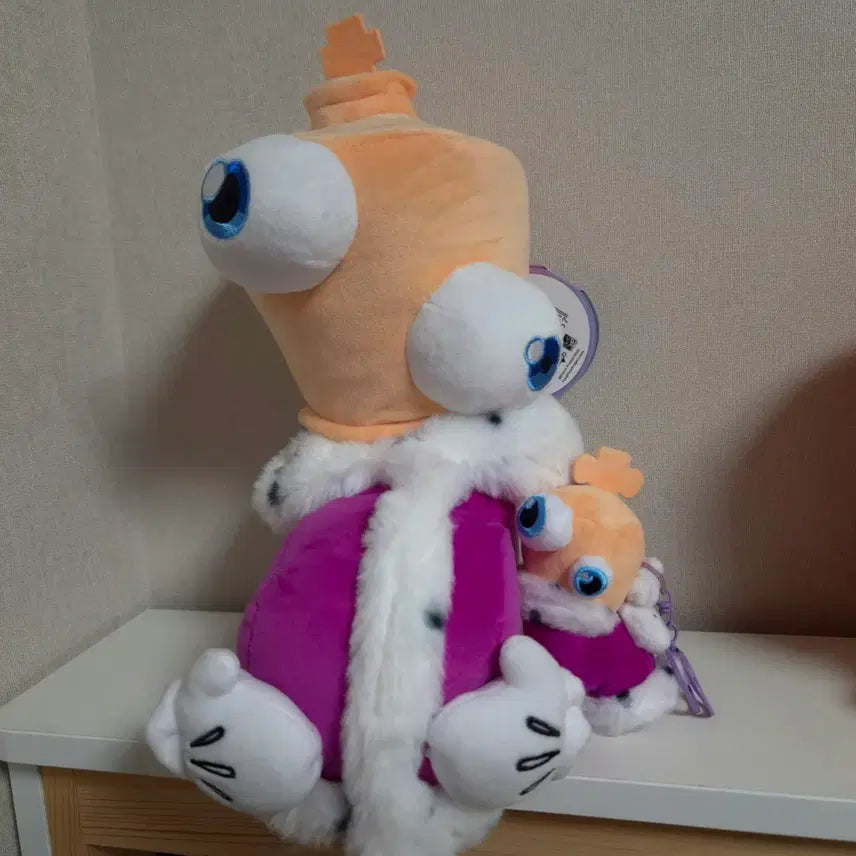 [BUNJANG] Amazing Digital Circus Kinger Plush & Keychain Bundle / 어메이징 디지털 서커스 킹어 인형&키링 묶음 판매
