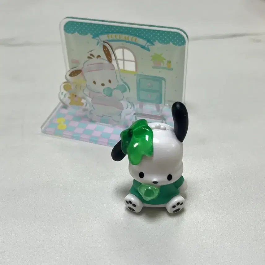 [BUNJANG] Bundle Set Pochacco Figure & Acrylic Stand / 일괄) 포차코 피규어, 아크릴 스탠드 세트