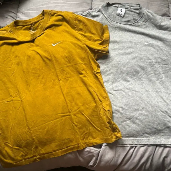 [BUNJANG] Nike NRG Solo Swoosh T-Shirt Bundle Set (Grey, Mustard) / 일괄) 나이키NRG 솔로스우시 반팔티 그레이/머스타드
