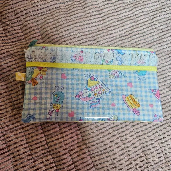 [BUNJANG] Pony Dessert Lace Pencil Case (Blue) / 포니 디저트 레이스 필통(블루)