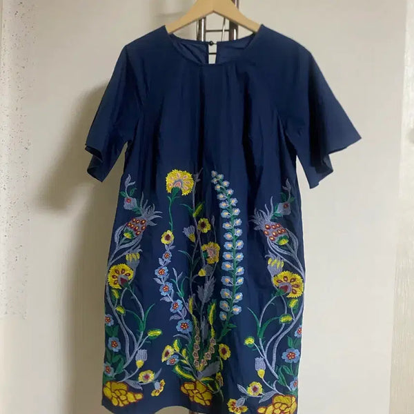 [BUNJANG] Navy Flower Embroidery Mini Dress / 네이비 플라워 자수 원피스 55-66 새상품