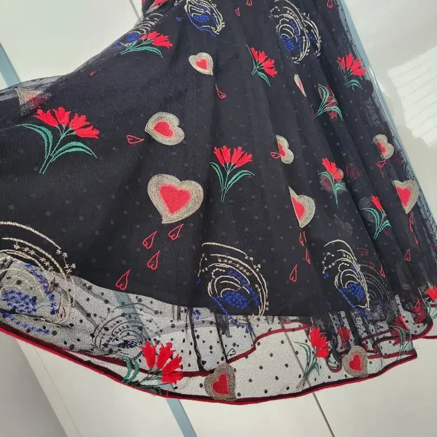 [BUNJANG] Nenibbon Lace Skirt / 네니본 레이스 치마 정품