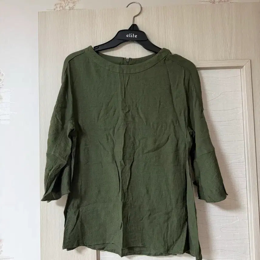 [BUNJANG] Khaki Linen Blouse / 카키색 린넨 블라우스 새상품