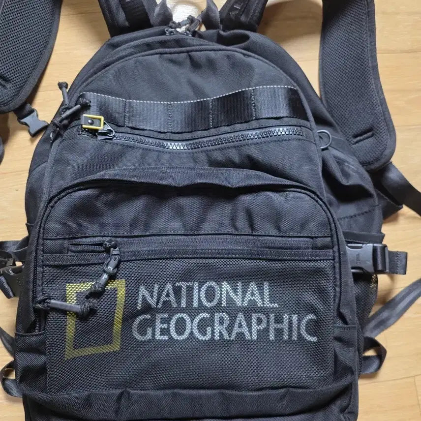 [BUNJANG] National Geographic Black Backpack / 내셔널지오그래픽 백팩 블랙 상태좋아요 35~42~15