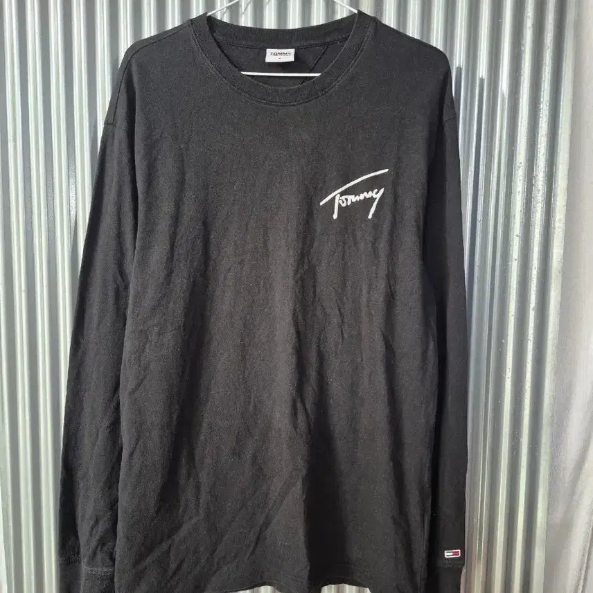 [BUNJANG] Tommy Hilfiger Long Sleeve T-Shirt Black Medium / M 타미힐피거 긴팔티 블랙