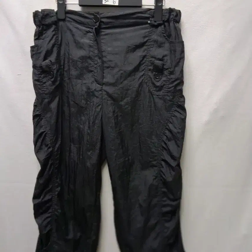 [BUNJANG] Black 7-Part Cargo Shorts (32) / 블랙 7부 32 카고 바지  그외 28 개당
