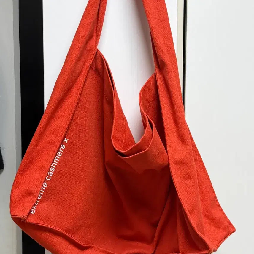 [BUNJANG] Extreme Cashmere Pop-Up Eco Bag / 익스트림캐시미어 팝업 에코백