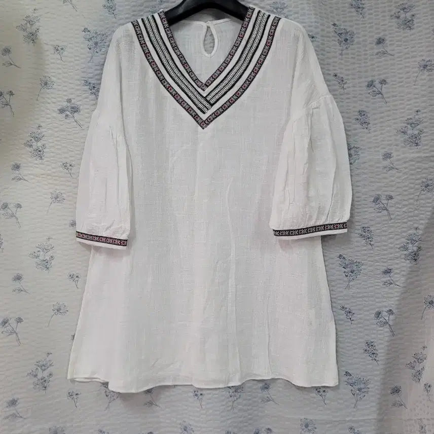 [BUNJANG] Comfortable T-Shirt / 티셔츠