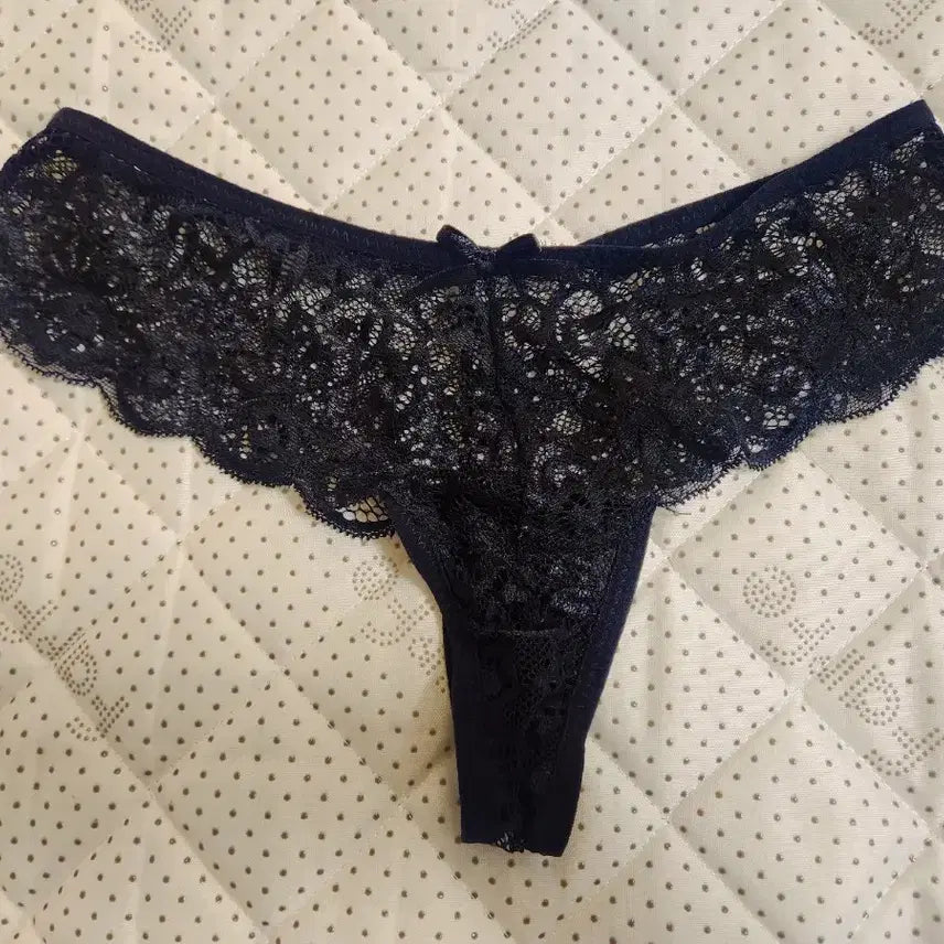 [BUNJANG] Women's Lace Ribbon Thong (Used) / 레이스 리본 여성 티팬티-(중고)