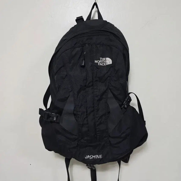 [BUNJANG] The North Face Jasmine Backpack Black / 노스페이스 백팩 블랙 JASMINE.260703