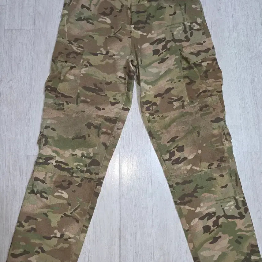 [BUNJANG] Camouflage Cargo Pants / 카모플라쥬 카고팬츠 싸이즈32