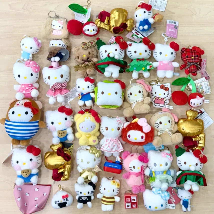 [BUNJANG] Sanrio Hello Kitty Plush Keychain / [에디션]산리오hello kitty헬로키티인형뽑기열쇠가방고리키링인형(개당