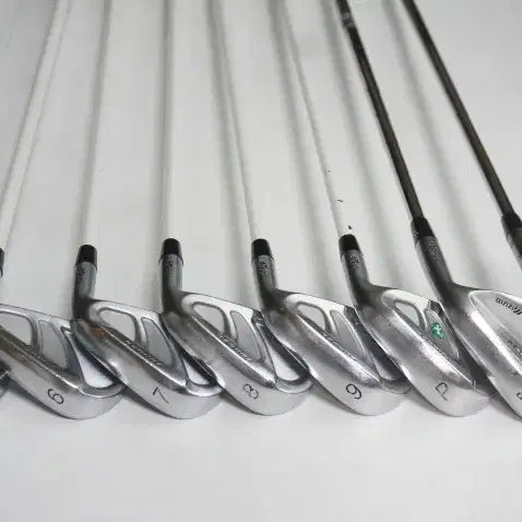 [BUNJANG] PRGR ID BL Forged Iron Set with KBS Tour R Shafts and Wedge Set / PRGR ID BL 포지드 5~P52도56도웨지 8아이언 세트 KBS투어