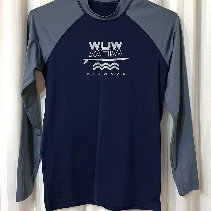 [BUNJANG] Big Wave Unisex Rash Guard Navy Size 95 / (새상품) 빅웨이브 공용 래쉬가드 네이비 95