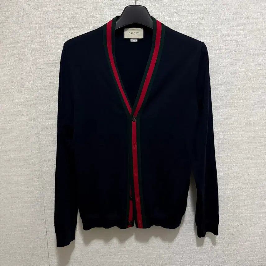 [BUNJANG] Gucci Three-Stripe Wool Knit Cardigan (L) / 구찌 삼선 울 니트 가디건 L
