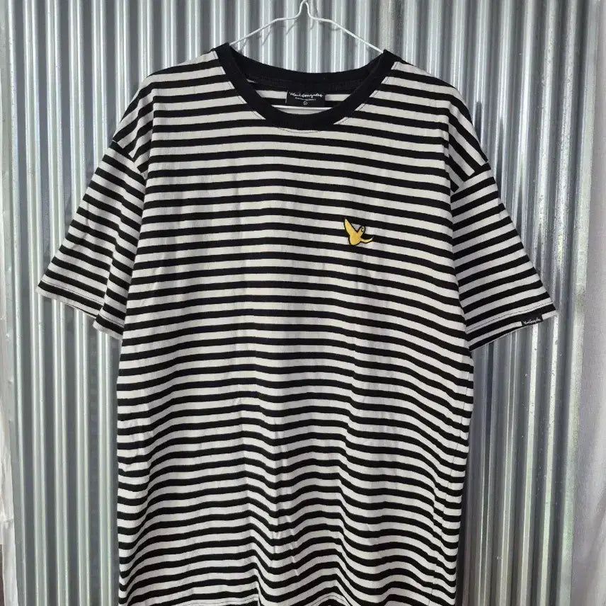 [BUNJANG] Mark Gonzales Stripe Short Sleeve T-Shirt Black/White L / L 마크곤잘레스 스트라이프 반팔티 블랙/화이트