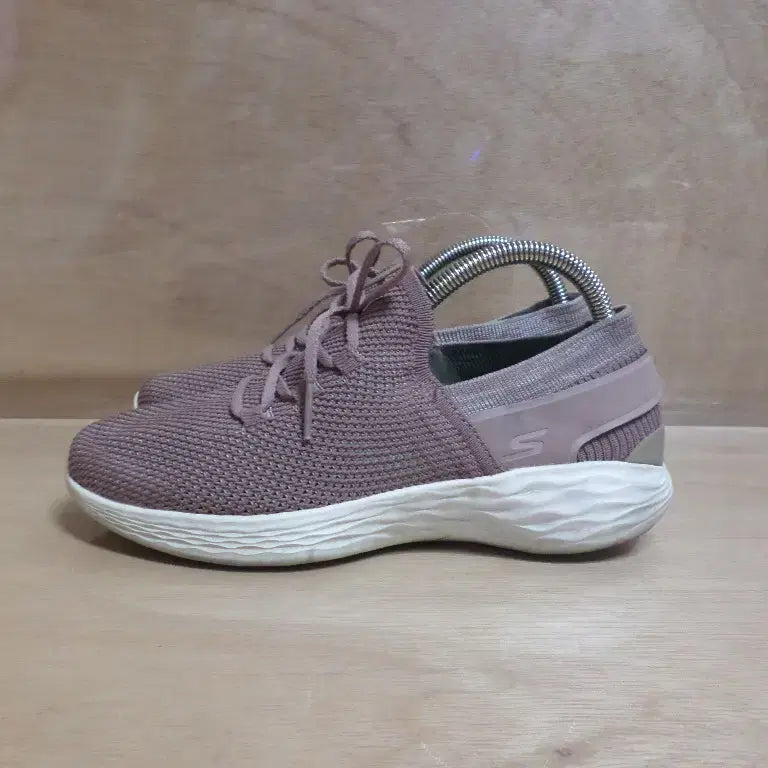 [BUNJANG] Skechers Go Walk Pink Sneakers / 후루룩구제2 240 스케쳐스 고워크 핑크 운동화 260707