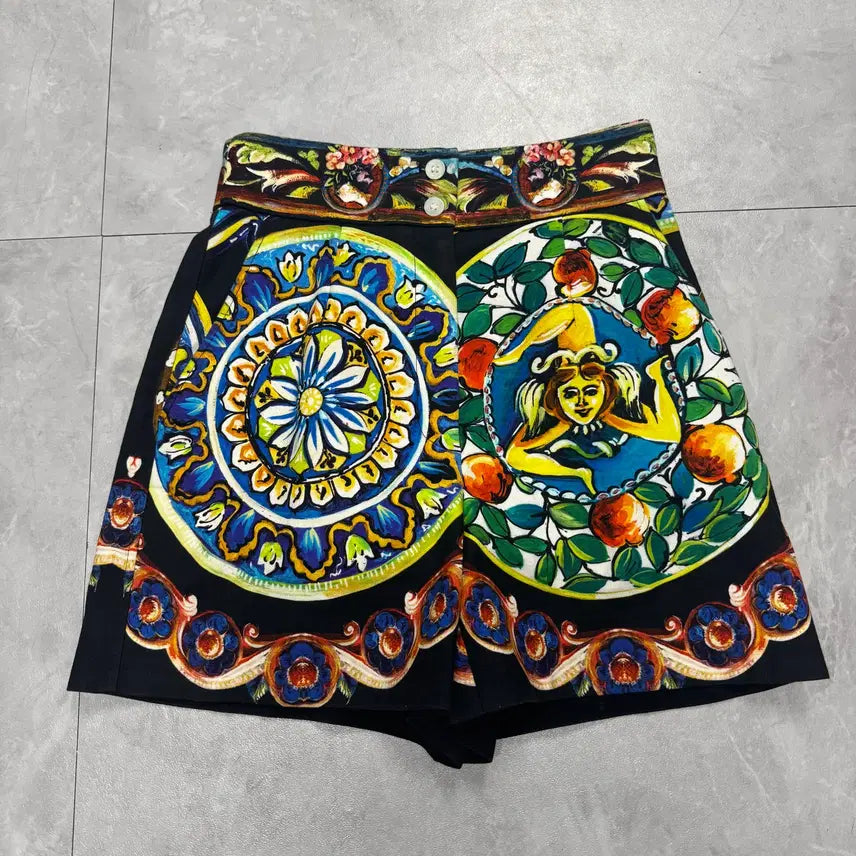 [BUNJANG] Dolce & Gabbana Women's Shorts / 25 돌체앤가바나 Dolce & Gabbana