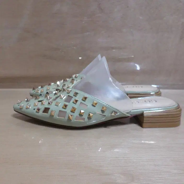 [BUNJANG] GOSE Studded Mule Slippers / 후루룩구제2 225 고세 뮬 스터드 슬리퍼 구두 260707