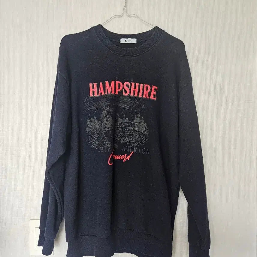 [BUNJANG] HAMPSHIRE Printed Sweatshirt Navy / 스웻셔츠 남색 프린팅