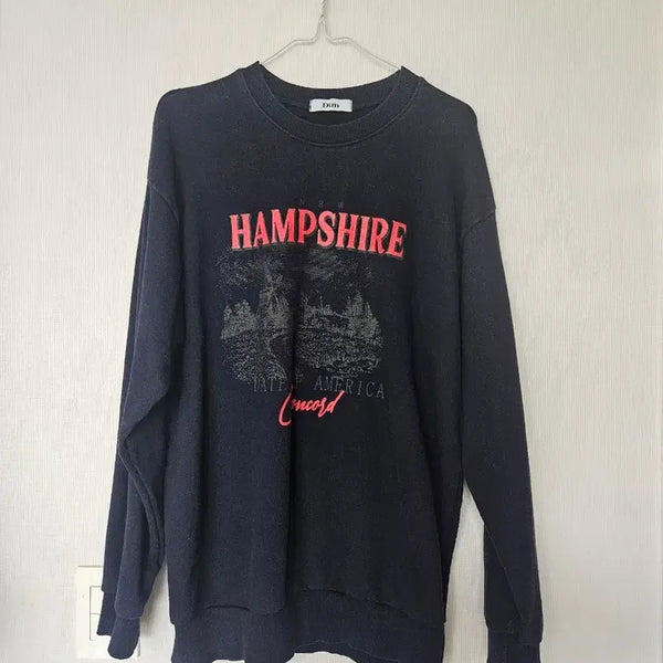 [BUNJANG] HAMPSHIRE Printed Sweatshirt Navy / 스웻셔츠 남색 프린팅