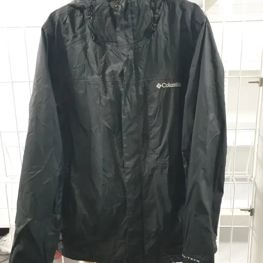 [BUNJANG] Columbia Genuine Windbreaker Size 110 / 콜롬비아 정품 바람막이 110사이즈 판매합니다