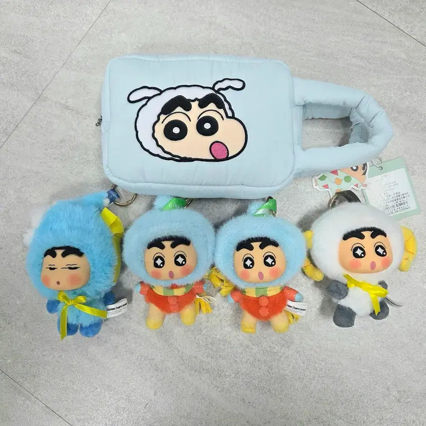 [BUNJANG] Crayon Shin-chan 5-Piece Bundle Set (Pouch, Plush, Keyring) / (새상품)(짱구 5종 일괄) 짱부부, 짱구 파우치, 짱구 인형, 키링