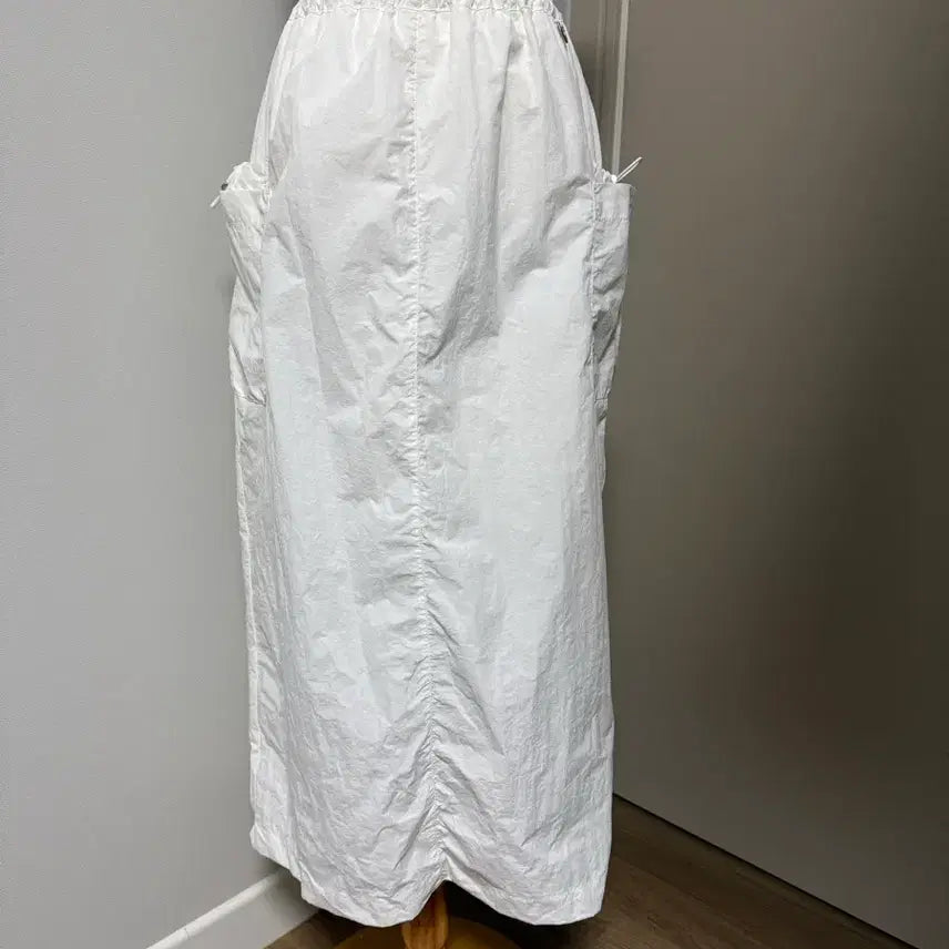 [BUNJANG] White Cargo Crinkled Long Skirt / 화이트 카고 바스락 롱스커트