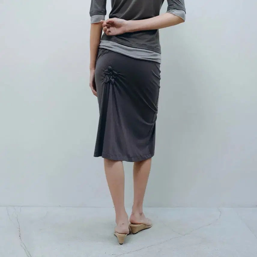 [BUNJANG] Cacele Floral Sheared Midi Skirt / cacele 카셀 플로럴 쉬어드 미디 스커트