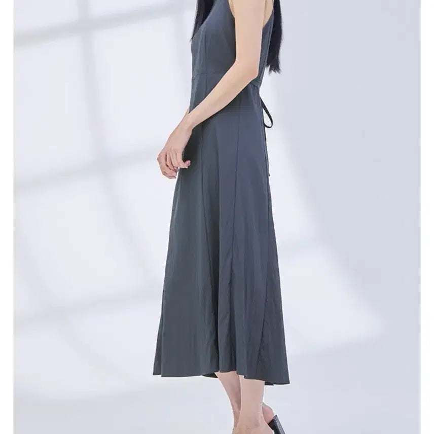 [BUNJANG] MIXXO Strap Sleeveless Dress Charcoal / 미쏘 끈나시 원피스