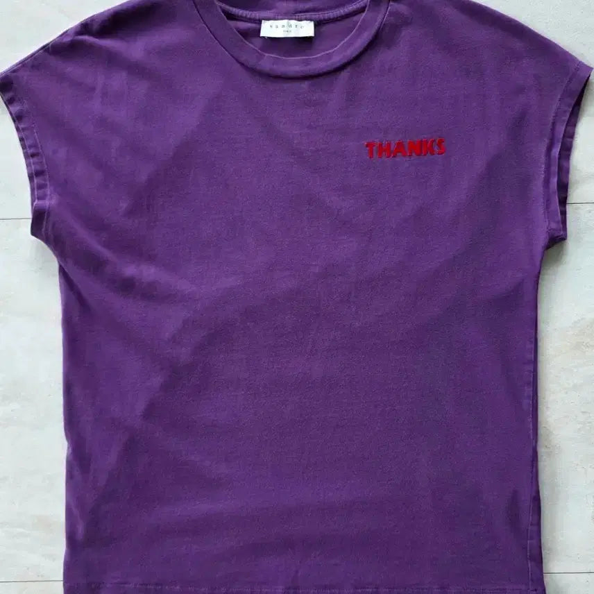 [BUNJANG] Sandro THANKS Embroidered Batwing T-Shirt / [정품] 산드로(Sandro) THANKS 자수 가오리핏 티셔츠.2