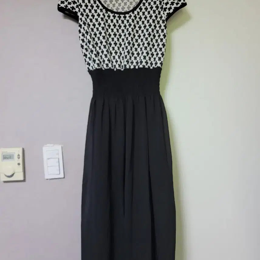 [BUNJANG] Chiffon Colorblock Dress One Size Black / 쉬폰 배색 원피스 프리 사이즈 블랙