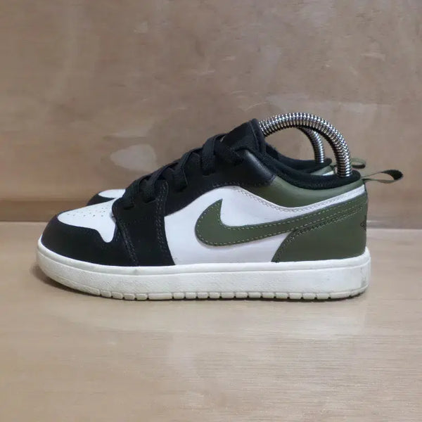 [BUNJANG] Nike Air Jordan 1 Low ALT Sneakers / 후루룩구제2 220 나이키 에어조던1 로우 alt 운동화 260707