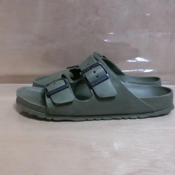 [BUNJANG] Birkenstock Arizona Eva Khaki Slides (Size 260) / 후루룩구제2 260 버켄스탁 에바 카키 아리조라 슬리퍼 260707