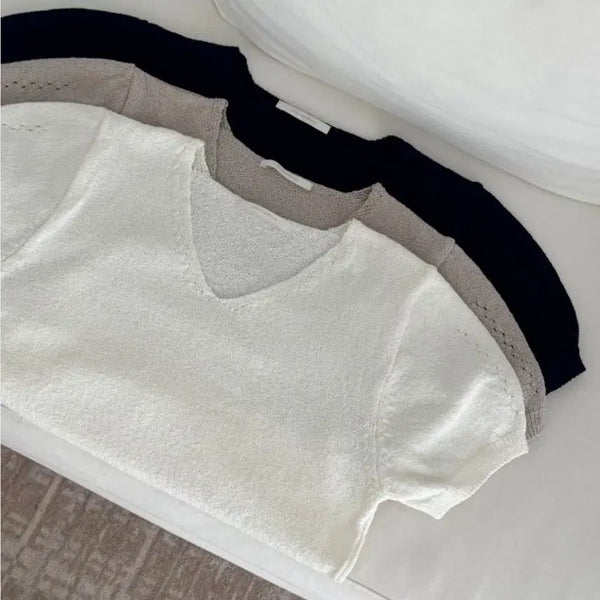 [BUNJANG] Chunitory Volume V-Neck Knit White / 츄니토리 볼륨브이넥 니트 화이트