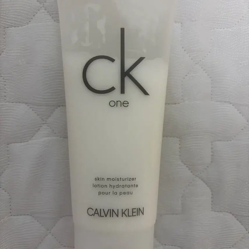 [BUNJANG] Calvin Klein CK One Skin Moisturizer / 캘빈클라인 CK ONE 스킨 모이스처라이저