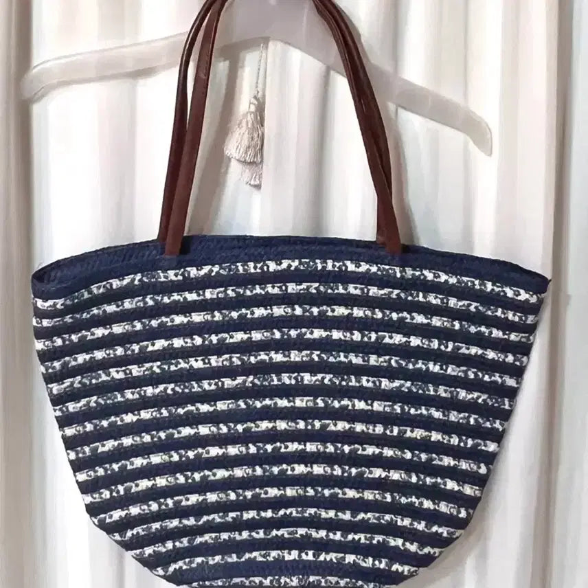 [BUNJANG] Navy Floral Stripe Rattan Tote Bag Shoulder Bag / (새상품) 네이비 플로럴 스트라이프 라탄 토트백 숄더백 가방