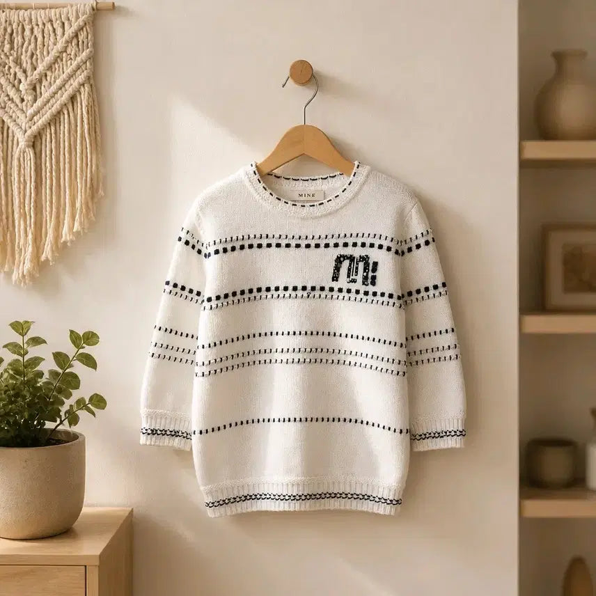 [BUNJANG] Mine by Handsome 2022 Bee Logo Short Sleeve Knit Top - Ivory / 한섬 마인 2022 비즈 로고 반팔 니트 F사이즈