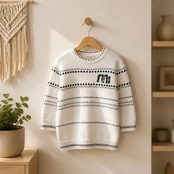 [BUNJANG] Mine by Handsome 2022 Bee Logo Short Sleeve Knit Top - Ivory / 한섬 마인 2022 비즈 로고 반팔 니트 F사이즈