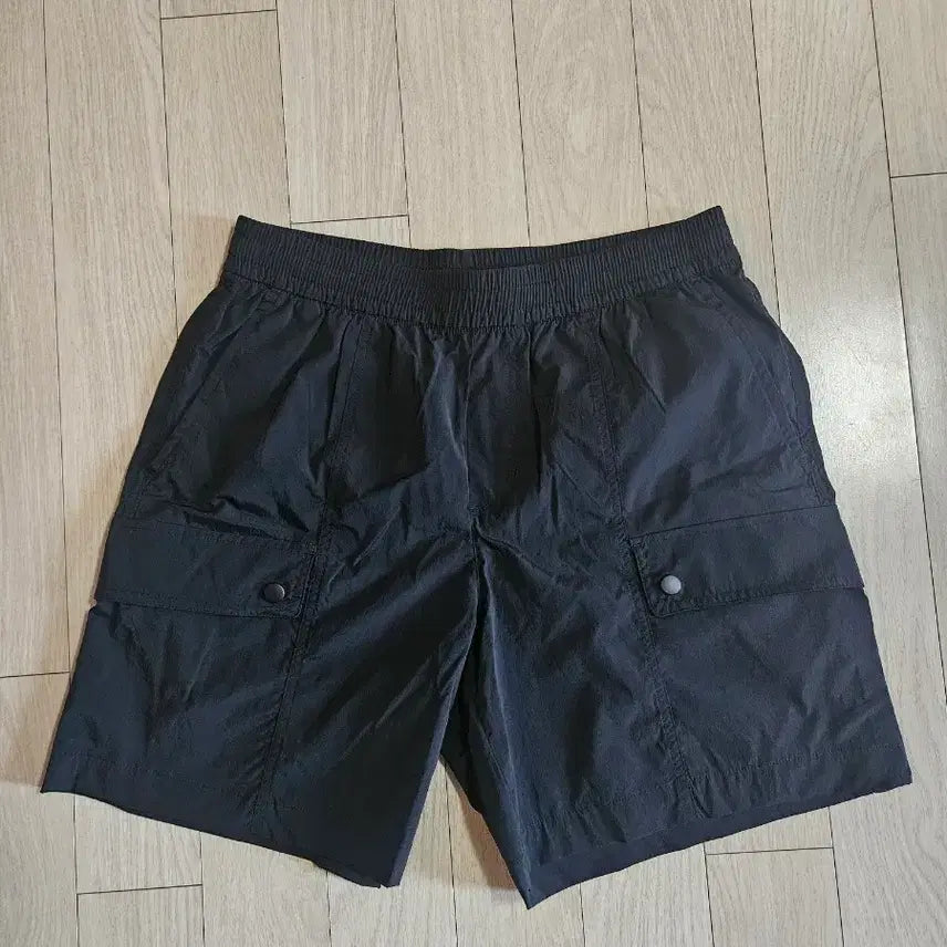 [BUNJANG] Balance Good Move Cargo Rubber Band Shorts (P6) / 30~프리) 밸런스 굿무브 블랙 카고 고무줄 반바지 (P6)