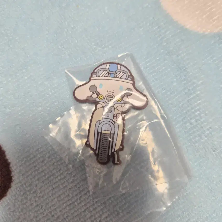 [BUNJANG] Sanrio Cinnamoroll Honda Motorcycle Collaboration Magnet Gacha / 산리오) 시나모롤 혼다 오토바이 콜라보 마그넷 가챠